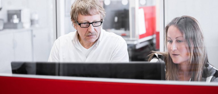 Scherzinger GmbH Service Aufnahme von Mitarbeitern aus dem Service bei der Scherzinger Pumpen GmbH.